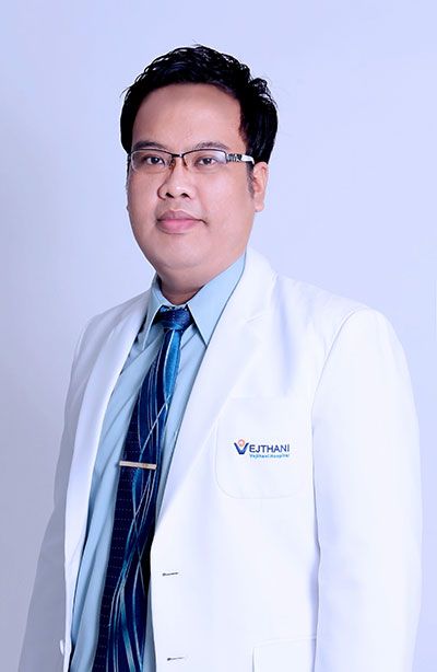 นพ.ประกาศิต ชนะสิทธิ์

