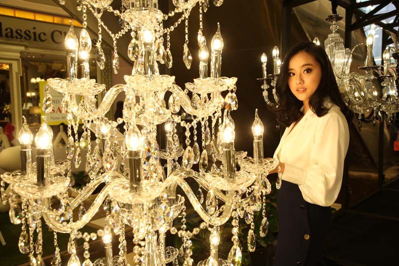 วริศรา เตชะวิเชียร