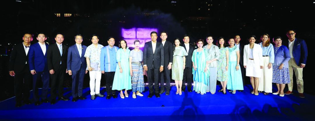 ผู้ร่วมรังสรรค์และสนับสนุนโครงการรวมใจกันจัดการแสดงม่านน้ำเฉลิมพระเกียรติ