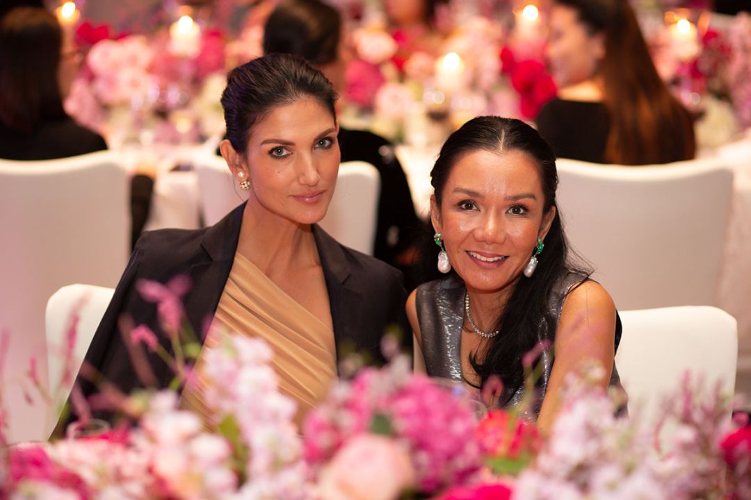 สิรินยา บิชอฟ และ เพลินจันทร์ วิญญรัตน์

