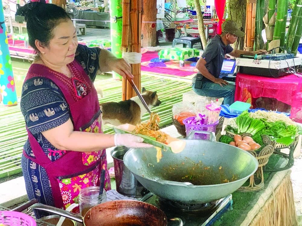 ผัดไทยที่ลือชื่อ