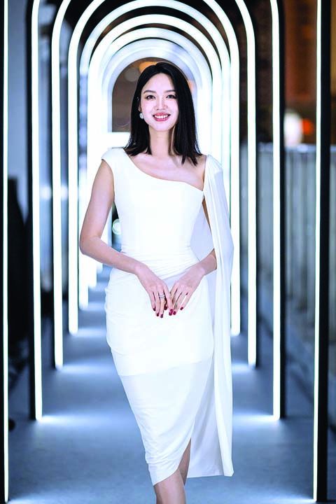 นักแสดงสาว จางจื่อหลิน