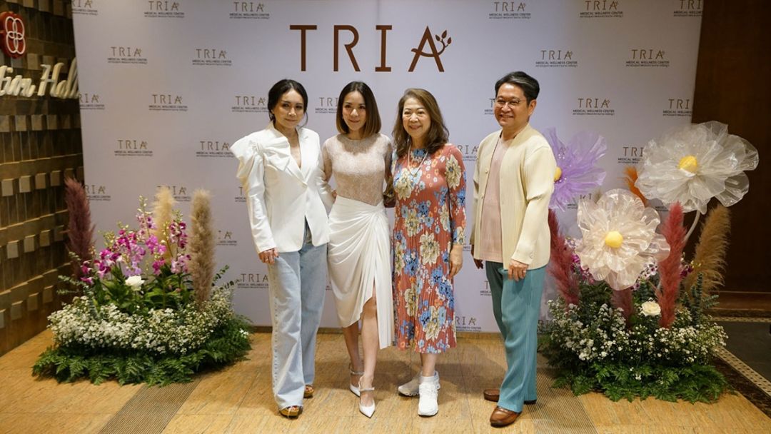 รุ่งทิพย์ อิศรางกูร ณ อยุธยา, ธีรรัตน์ จงประเสริฐ,ดร.สุภี
พงษ์พานิช,มนตรี วิโรจน์เวชภัณฑ์

