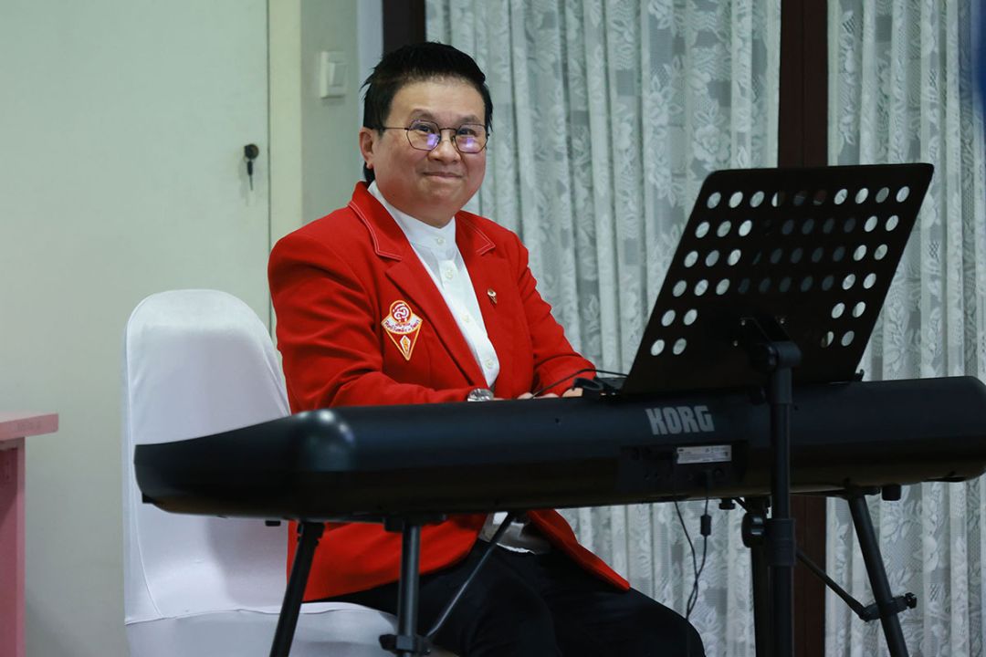 ศาสนาจารย์ ดร.แพง ชินพงศ์

