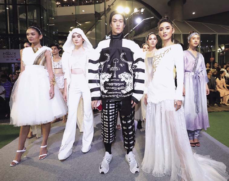 โยเกิร์ต-ณัฐฐชาช์ บุญประชม และ กระทิง-ขุนณรงค์ ประเทศรัตน์” เข้าร่วมพรีเซ็นต์พลังแห่งความคิดสร้างสรรค์บนรันเวย์