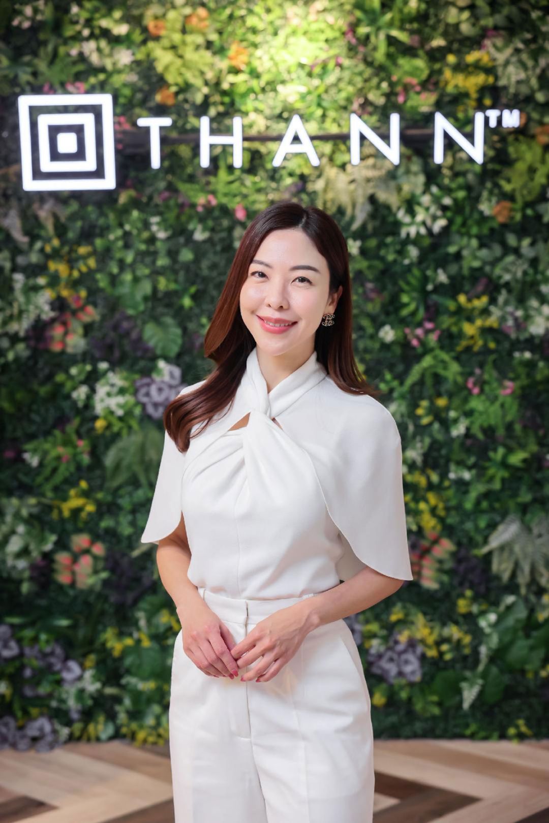 แพทย์หญิงสุรีย์รัตน์ ศรีตั้งรัตนกุล 

