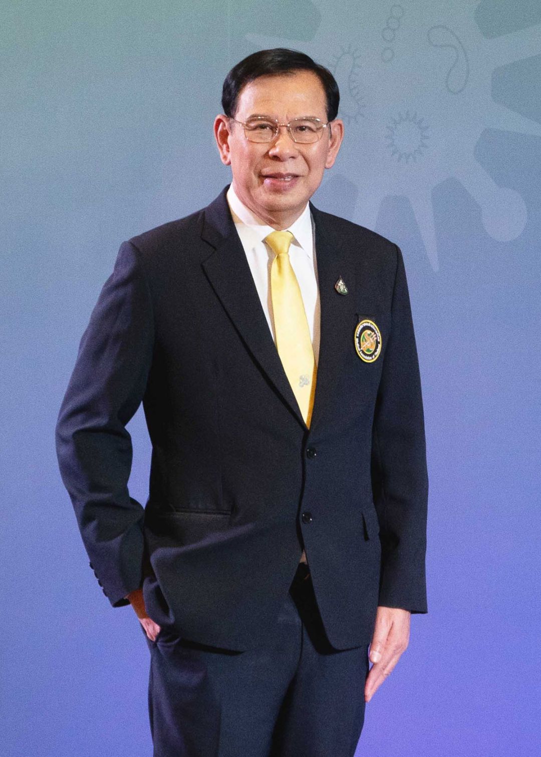 นพ.สุขุม กาญจนพิมาย นายกแพทยสมาคมแห่งประเทศไทยฯ

