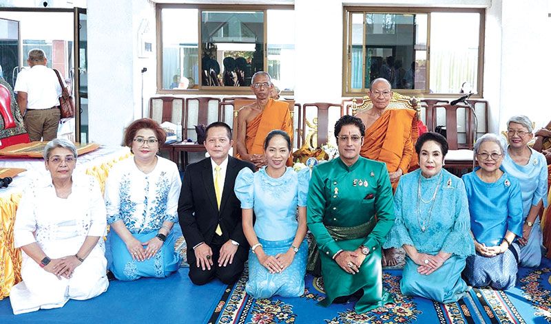 พระพรหมวชิรากร, พระครูวิจิตรสีลาภรณ์, สุมนา อภินรเศรษฐ์, กากัน
มาลิก, พล.อ.ณรงค์ฤทธิ์ หอมอ่อน, พ.อ.หญิงอุษากรณ์ จันทรวงศ์, พัชรา มาดล, วีณา อุปัทยา, พ.อ.หญิงสุกัญญา เจริญชัย, นิตย์ นาครัตน์

