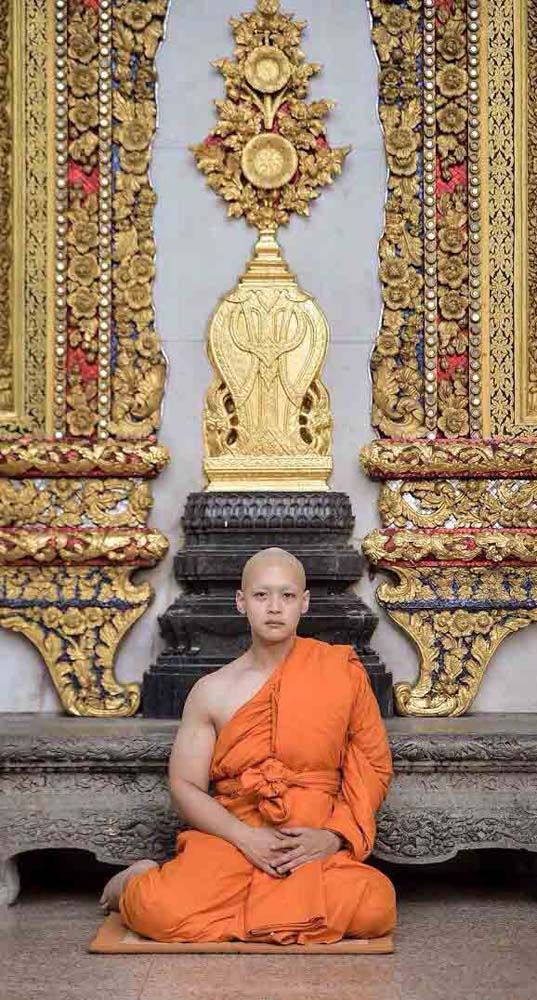 กุลเทโว ภิกขุ 