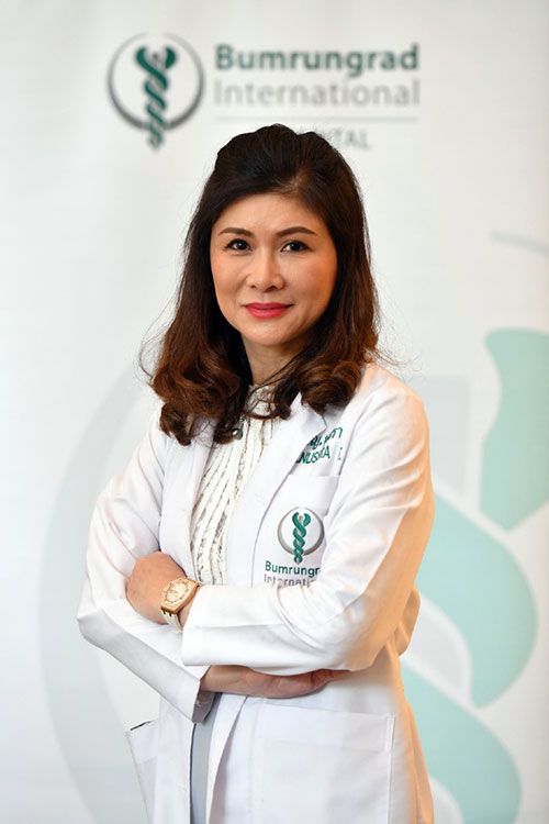 พญ.นุสรา เตชานุกูลชัย

