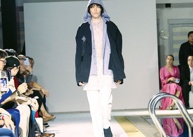 นางแบบ-นายแบบ ในชุดของแบรนด์ Sirintra-Bangkok Glam Night Collection