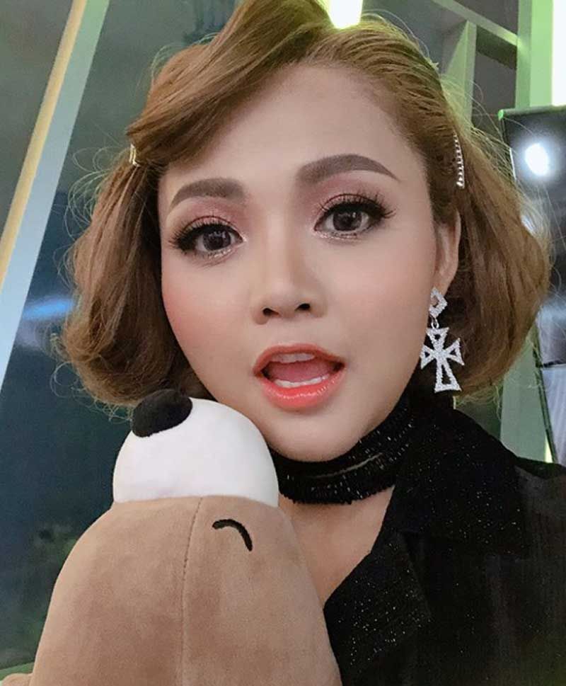 ตั๊กแตน กับลุคใหม่แซ่บเวอร์