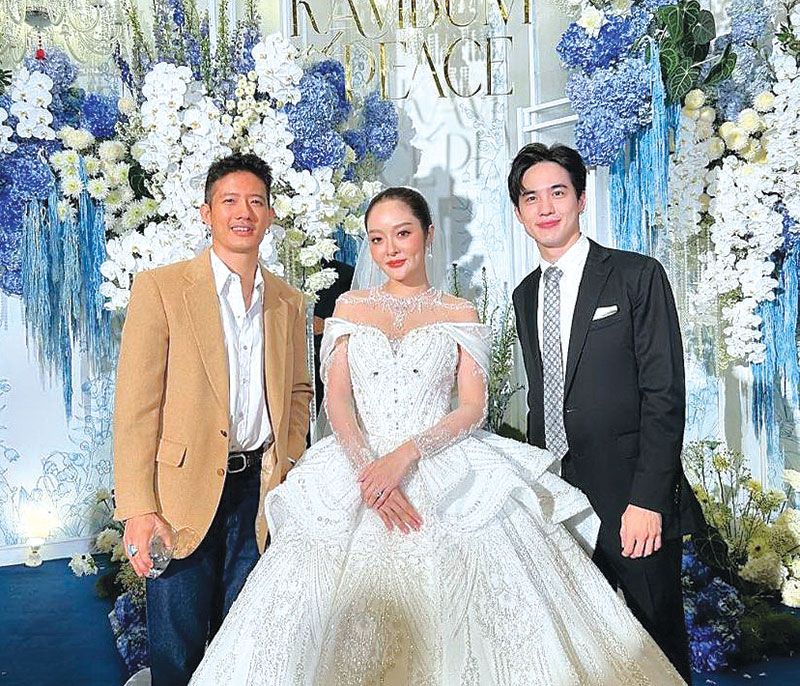 เป้-อารักษ์ อมรศุภศิริ กับ โก้-วศิน อัศวนฤนาถ

