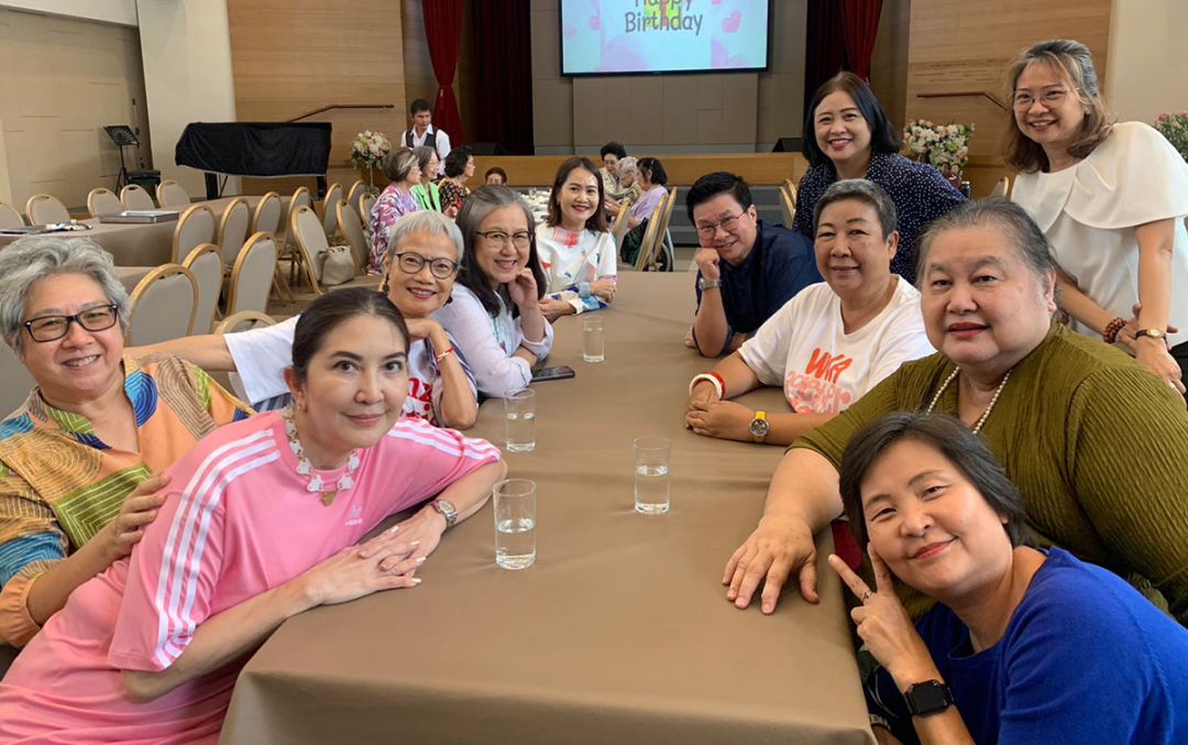 อนิตา พงษ์เภตรา, ภก.จันทรกานต์ เทียนเงิน, วิสาขา บรรหารศุภวาท, ดร.เพ็ญนี เศรษฐณาค์, ธัญรัศม์ พิมลสิงห์, อภิญญา รัตนไตรภพ, ณัฎฐา
พันธุ์ทรัพย์, อรรคพร บัวสรวง, พุทธชาด สาคริก, มนนิตา ตนประเสริฐ