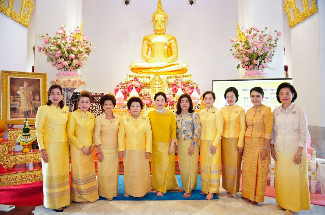 กันตนา ตันติพิพัฒน์, เพ็ญศรี สุขเจริญผล, ชณิกา เทศดนตรี, เบญจมาศ รุจิรวงศ์, ผาณิต พูนศิริวงศ์, รัชนี วัชรีวงศ์
ณ อยุธยา, รักษา แสงภู่, พิชญา รัตนดิลก ณ ภูเก็ต, ดร.อรุณศรี จงเจียมจิตต์ และศิริวรรณ วงศ์ศิริกุล