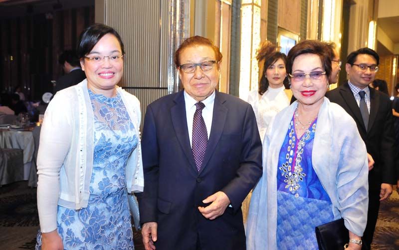 ดร.วิวัฒน์ มุ่งการดี, สุภาพรรณ พิชัยรณรงค์สงคราม