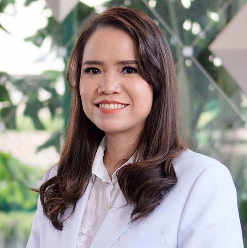 รศ.พญ.รวีรัตน์ สิชฌรังษี (หมอใหม่)