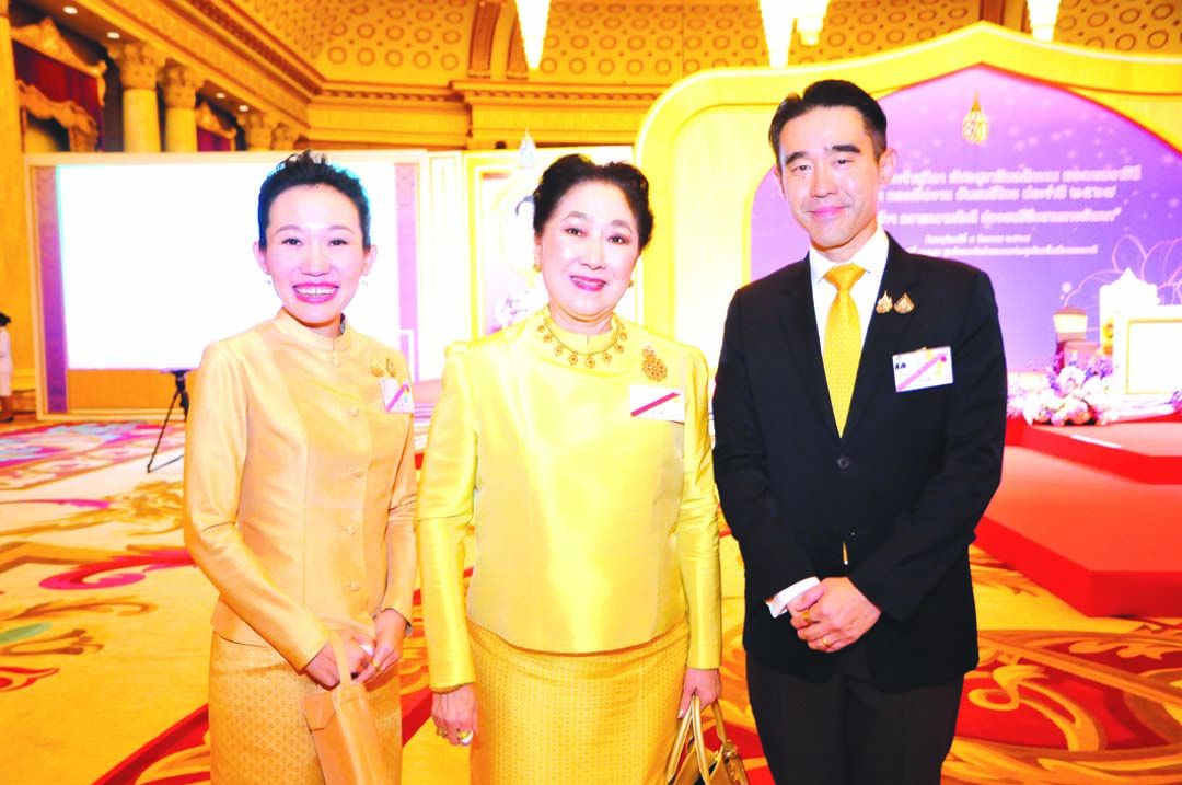 สตรีไทยดีเด่น 2566 ฐาปนี-อัศวิน เตชะเจริญวิกุล