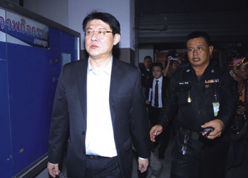 ‘สรยุทธ’อ่วม!  อัยการฟ้องอีก3ข้อหา โกง-ปลอมแปลงเอกสาร