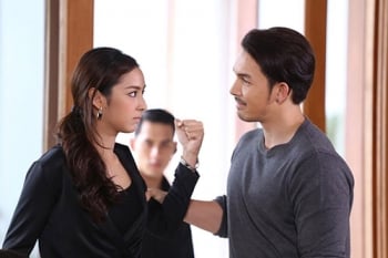 ‘ชิปปี้-ศิรินทร์’ อึดสู้แรง ‘อั้ม-อธิชาติ’ เจอหน้าจับทุ่มนางเอกใหม่...ใน ‘แรงตะวัน’