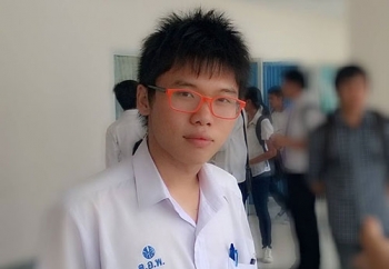 \'เนติวิทย์\'ดีใจ\'อ.จุฬาฯ\'ขอโทษ หวังได้คุยกันบนจุดยืนของตัวเอง