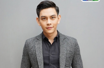 ‘เอี๊ยง-สิทธา’ ยอมรับประมาท ชนท้ายพังยับ!! เตือน ‘ขับรถ’ ต้องมีสติ