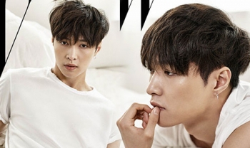 หล่อกระชากใจ\'เลย์\'ถ่ายแฟชั่น เผยเสน่ห์สุดฮอตขึ้นปกนิตยสาร