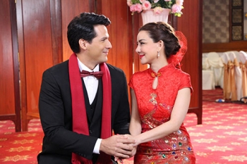 ‘อั๋น’ เคลิ้ม ต้องมนต์เสน่ห์ ‘นิโคล’ รวบตึง...เข้าพิธียกน้ำชา