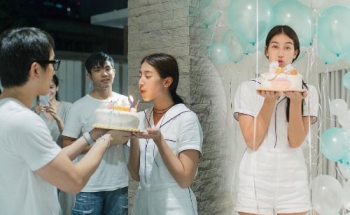 สวีทสุดๆ!!\'ภูผา\'เซอร์ไพรส์\'มิ้นต์\' หอบเค้ก-จัดปาร์ตี้วันเกิดอายุ23