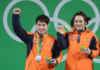 ‘น้องฝ้าย’พังสถิติคว้าทอง  ‘แต้ว’ซิวเงินกระหึ่มอลป.  ยกน้ำหนักได้ทะลุ4เหรียญ