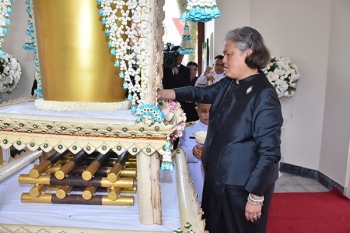 \'พระเทพฯ\'เสด็จแทนพระองค์ พระราชทานเพลิงศพ\'บรรหาร\'