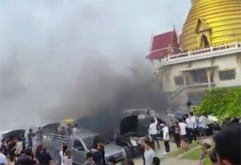 นึกว่าไฟไหม้!เบิร์นยางในงานศพ อ้างชอบรถซิ่ง-ขอเจ้าอาวาสแล้ว (ชมคลิป)