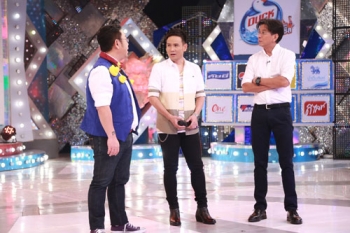 ‘ไผ่-พงศธร’ พักแข้ง ขอจับไมค์ เฟ้นหาเงาเสียง ใน ‘กิ๊กดู๋’