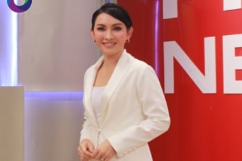 ‘ปุ้ย-พิมลวรรณ’ไม่หวั่นปะทะ‘อ้วน รีเทิร์น’ เสริมทัพ‘บันเทิง 8 HOT NEWS’