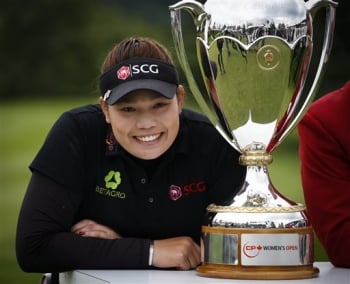 \'โปรเม\'หวดกระจุย23อันเดอร์พาร์ คว้าแชมป์LPGAรายการที่5รอบปี (ประมวลภาพ)