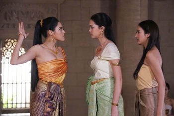 ‘แพทริเซีย’ ยอมใจ ‘หยาดทิพย์’ ท้าตบ..ฉก ‘หมาก-ปริญ’