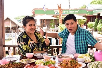 ‘ตั๊ก-นุ้ย’ควงคู่เป็นพิธีกรใน‘คู่ซ่าภารกิจแซ่บ’ เปิดตัวความงดงามแห่งใหม่ ทะเลแหวกทรายสีดำ!!!