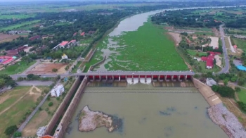 เกษตรฯยันสถานการณ์น้ำเอาอยู่  สั่งท้ายเขื่อนเฝ้าระวังอย่างใกล้ชิด