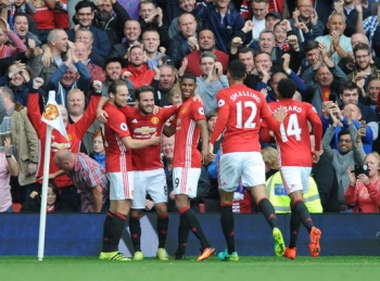 ผีแดงคืนฟอร์มไล่ถล่มจิ้งจอก4-1 รั้งอันดับ3ชั่วคราวศึกพรีเมียร์ลีก