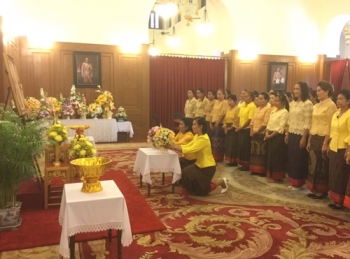 พสกนิกรทั่วสารทิศหลอมรวมใจ ลงนามถวายพระพร\'ในหลวง\'