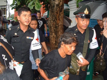 ทบ.ส่งรถครัวสนาม3คัน-ชุดแพทย์ บริการประชาชนที่มาถวายความอาลัย