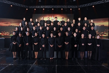 เวิร์คพอยท์ร่วมกับครูชลธียกทัพศิลปินลูกทุ่งทั่วฟ้าเมืองไทย  หลั่งน้ำตาถ่ายมิวสิกวีดีโอเพลง‘ฟ้าร้องไห้’