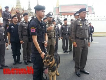 \'ศานิตย์\'นำกำลังตรวจรอบสนามหลวง ยันไม่มีปัญหาจราจรช่วงเปิดภาคเรียน