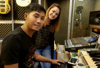 น้องหนึ่ง-พรอุมา‘ลำล่องลูกพ่อหลวง’แสดงความไว้อาลัย