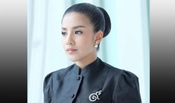 สวยสง่า!! \'ใบเตย\' ในชุดไทยจิตรลดา