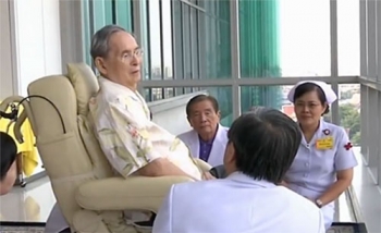 "ย้อนรอย" รพ.ศิริราช  ตามรอยเสด็จฯ ในหลวง รัชกาลที่ 9