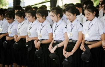 \'ดาว์พงษ์\'นำ999,999นศ.อาชีวะ ร่วมกิจกรรม\'ปฏิญาณตนเพื่อพ่อฯ\'