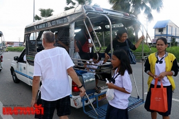 รถสองแถวสัตหีบ-นาเกลือ108คัน บริการรับส่งฟรีทำดีถวายพ่อหลวง
