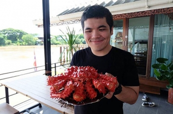 ศิลปิน-ดารา ต่างเทใจ ยกนิ้วให้ ‘Surf and Turfs’