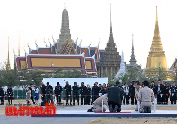 \'ธนะศักดิ์\'นำปักหมุดสร้างพระเมรุมาศฯ พระราชพิธีพระบรมศพ\'ในหลวง ร.9\'